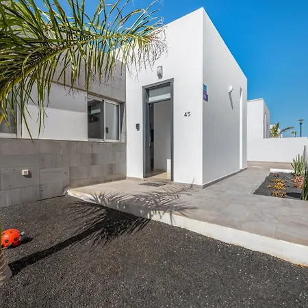 La Sombrera Playa Blanca